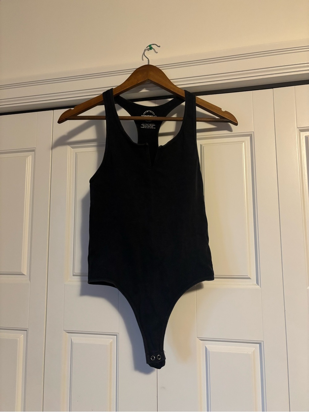 ☀️ One step up ☀️ black ribbed bodysuit